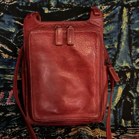 Vintage Fossil Red Leather Crossbody Travel Bag - Picture 1 of 15